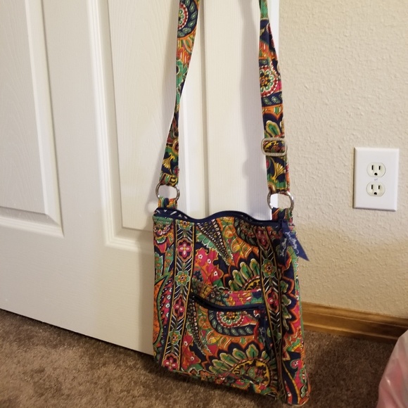 Vera Bradley crossbody - Picture 2 of 5